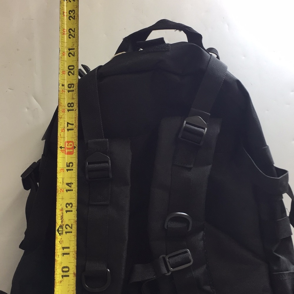 COPY - men’s large black NOOLA backpack NWT - Picture 4 of 6
